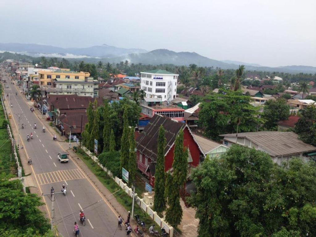 Diamond Crown Hotel Dawei Exterior foto